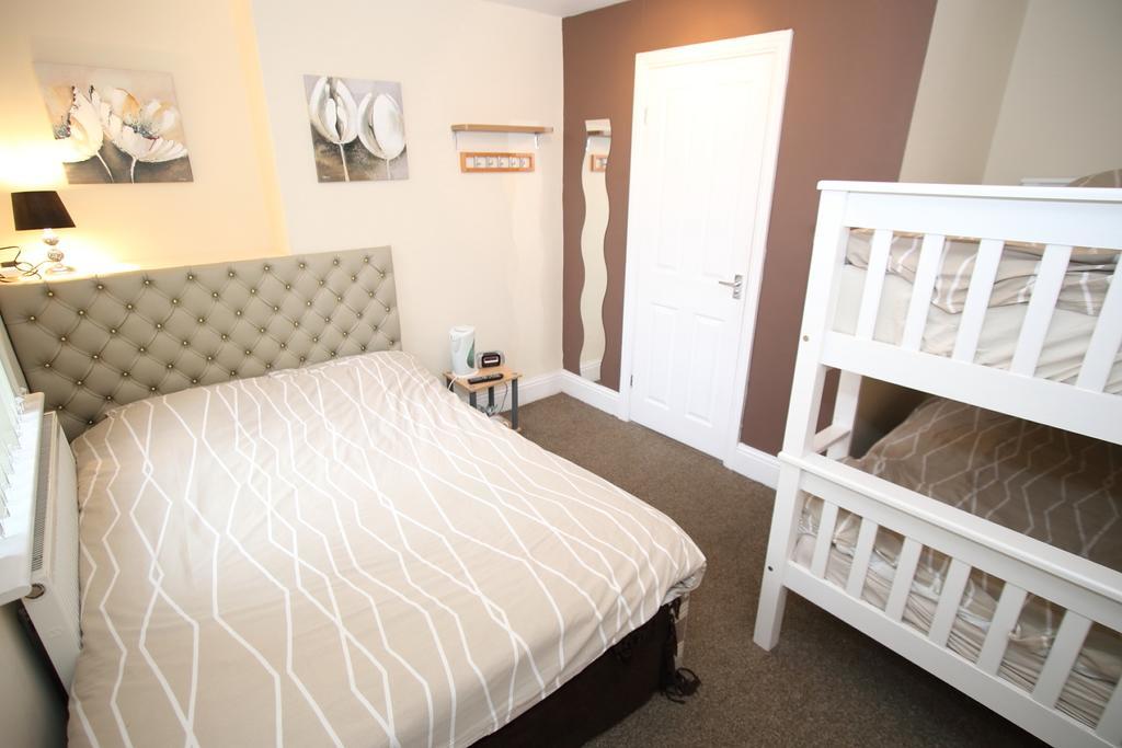 Soccer Suite Liverpool Bilik gambar